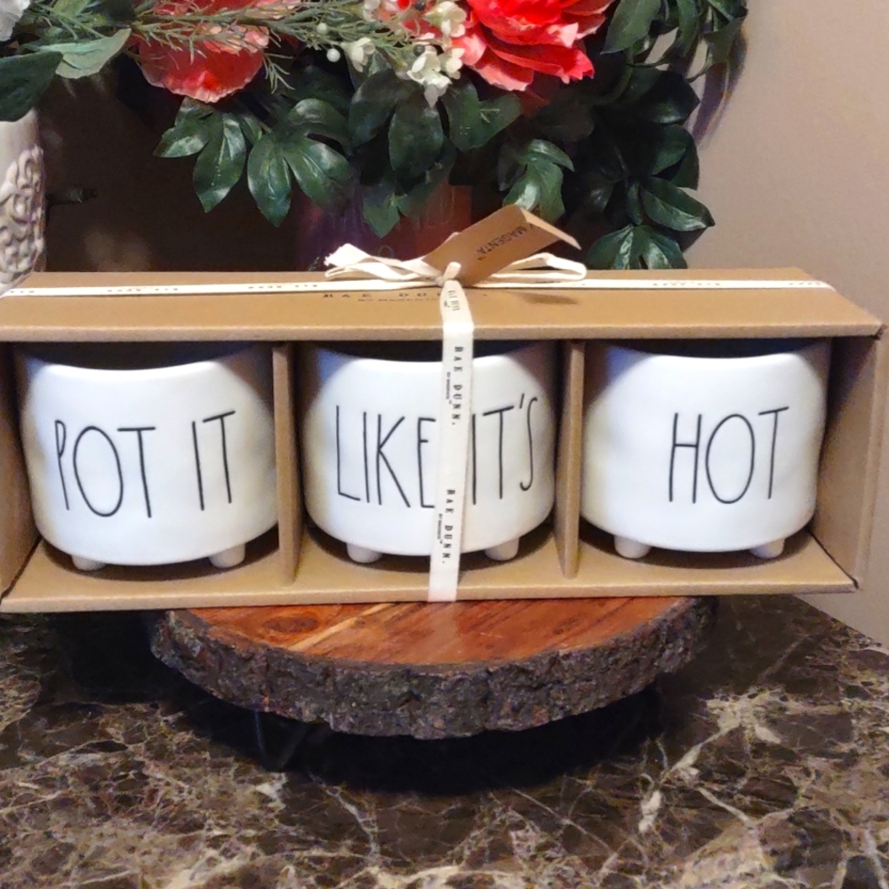 Rae Dunn Set Of 3 Footed Plant Herb Planters, Pots